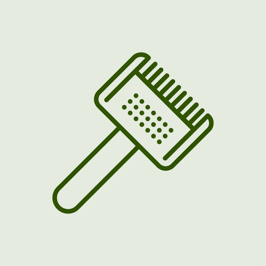 DE-SHEDDING BRUSH